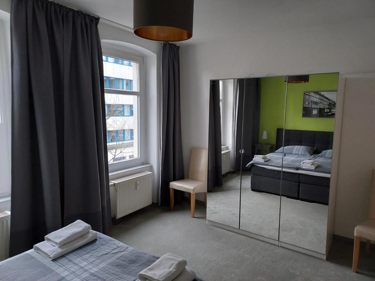 Apartment Jo แอร์ฟวร์ท ภายนอก รูปภาพ